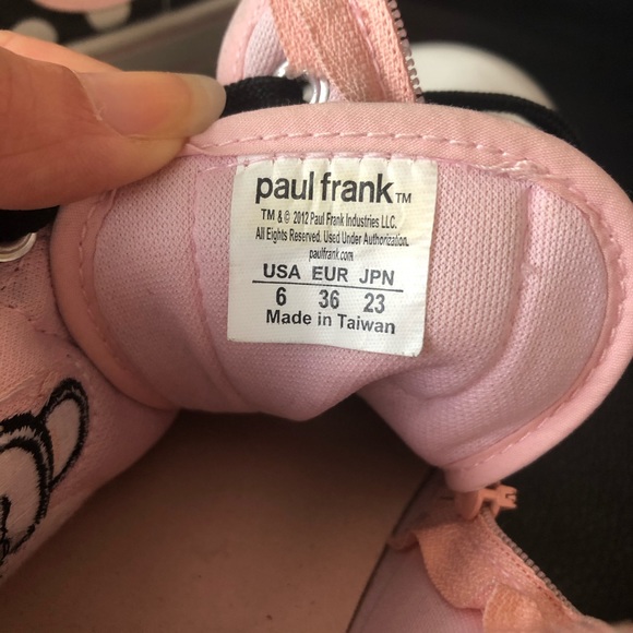 Paul Frank size US 6 shoes - Picture 7 of 7